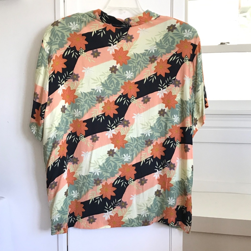Women's Floral Print Top - Multicolor - Picture 6 of 16